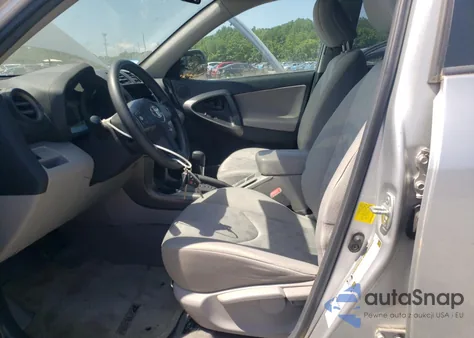 2012 Toyota Rav4 из США, поврежденный, VIN 2T3BF4DV3CW230037